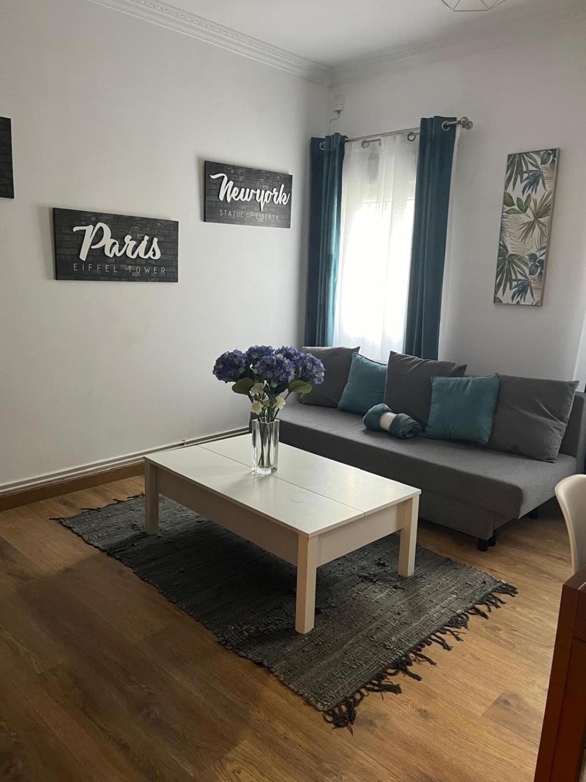 Apartmán Bajo Al Lado Del Ayuntamiento Santander Exteriér fotografie
